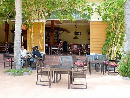 Ngoc Bich Bungalow Hotel Phan Thiet Exterior foto